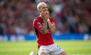 Antony Chia Sẻ Ký Ức Kinh Hoàng Tại Old Trafford