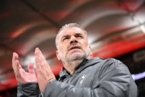 Phản Ứng Từ HLV Ange Postecoglou