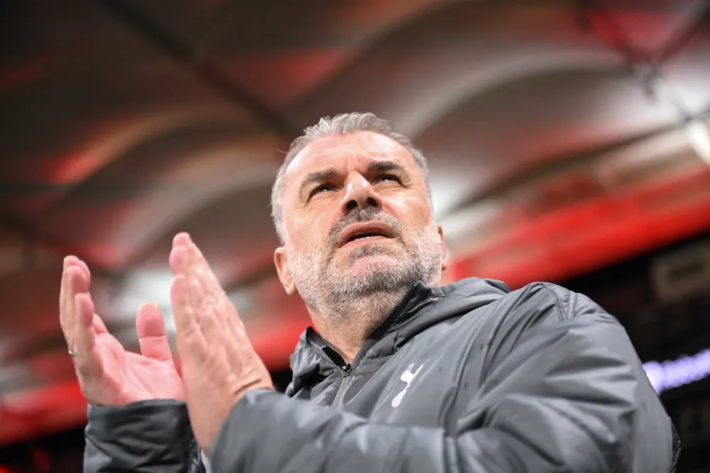 Phản Ứng Từ HLV Ange Postecoglou