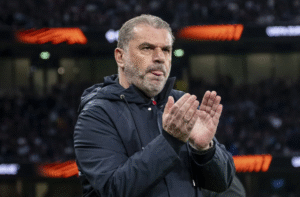 Bồi thường cho Postecoglou