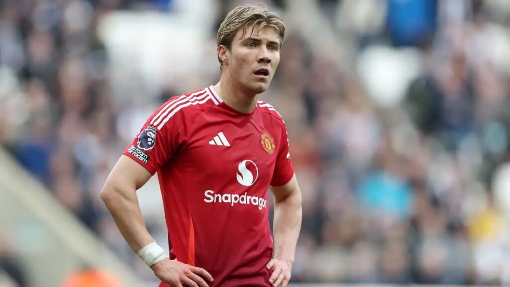 Tương Lai Rasmus Hojlund Tại Man United Vẫn Chưa Được Xác Định